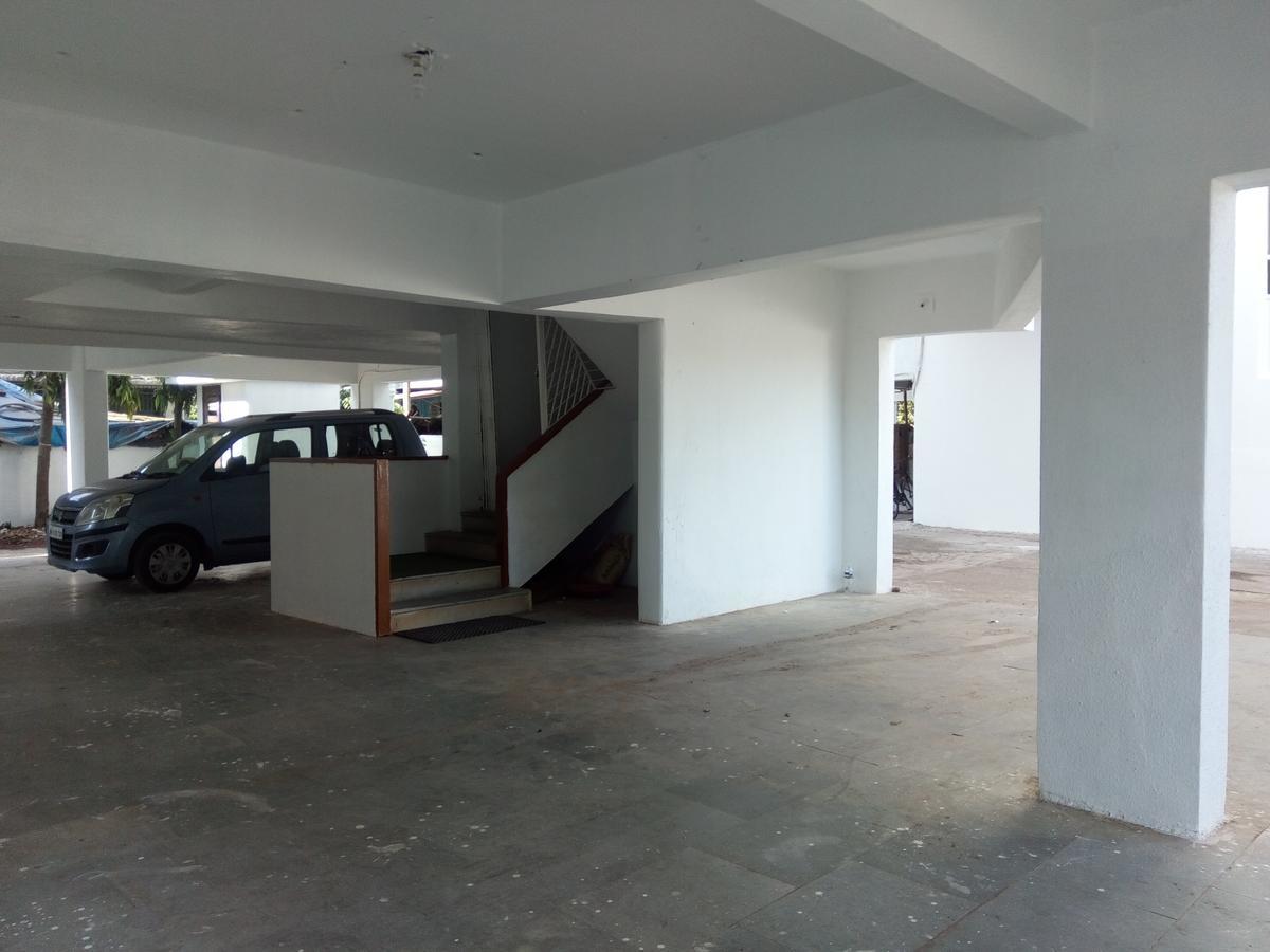 Hotel Guruji Alībāg Extérieur photo